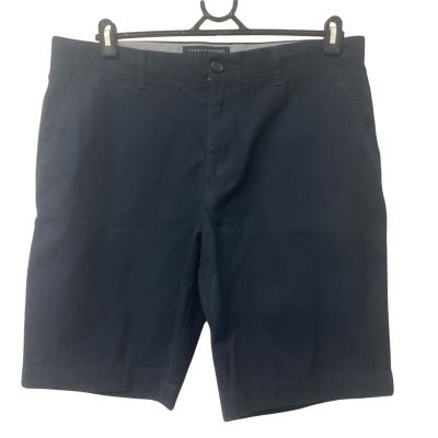 Men’s Tommy Hilfiger  Size 36 navy blueTailored Shorts 