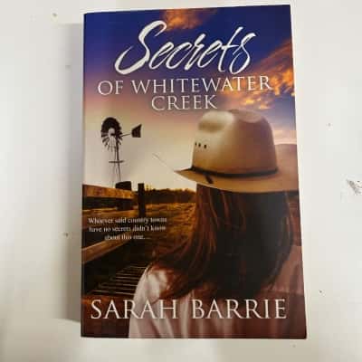 Secrets of White Water Creek, Sarah Barrie 