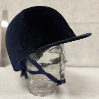Champion. Junior Riding Hat  Size 7 1/8. 58cm