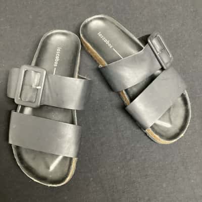 Los Cabos slides  Size 37 Black  