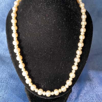  Women's FRESHWATER PEARL Necklace 