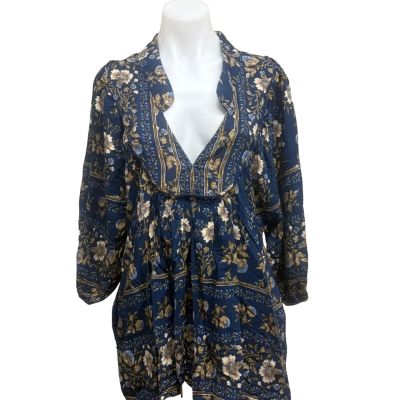 Jaase Womens  Size M 3/4 Sleeve Top Blue / Floral 
