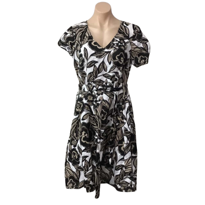 Jacqui-E Womens Size 10 White / Beige / Black Floral 100% Linen Short Sleeve Dress 