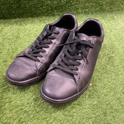 Lacoste Black Carnaby Sneakers M/L