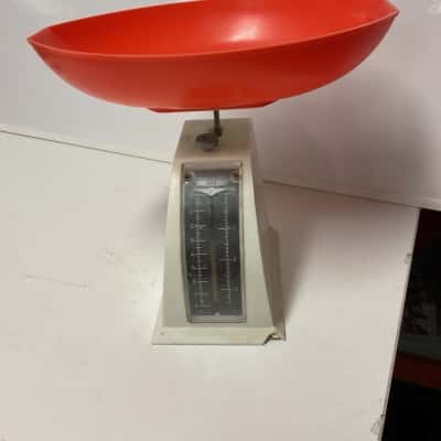 Vintage Persinware 808 scales