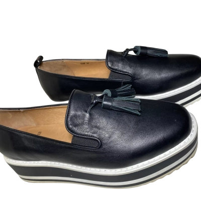 Jane Debster Womens  Size 37 shoes