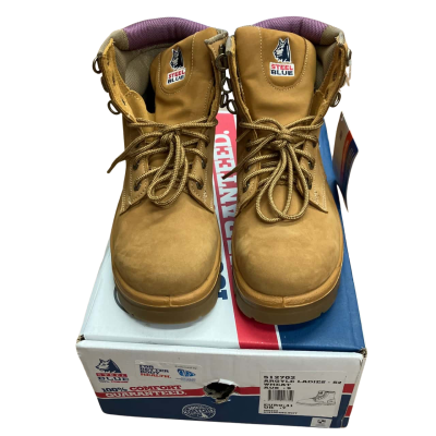 BNIB Blue Steel Argyle Ladies Steel Cap Boots Size 9 