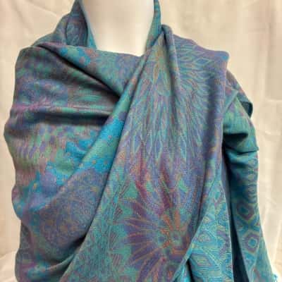 Women's  scarf Pattern / Turquoise one size