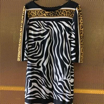 Joseph Ribkoff Womens  Size 14 Black  / Gold / White 