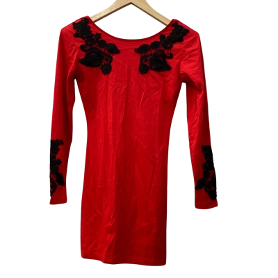 Motel Womens  Size 6 Cocktail Dress Black  / Red 
