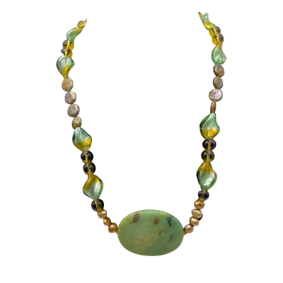  Womens Beaded Necklace Brown / Gold / Green 