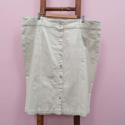 Commonry Women's Size 22 Ecru Denim Skirt - New With Tags