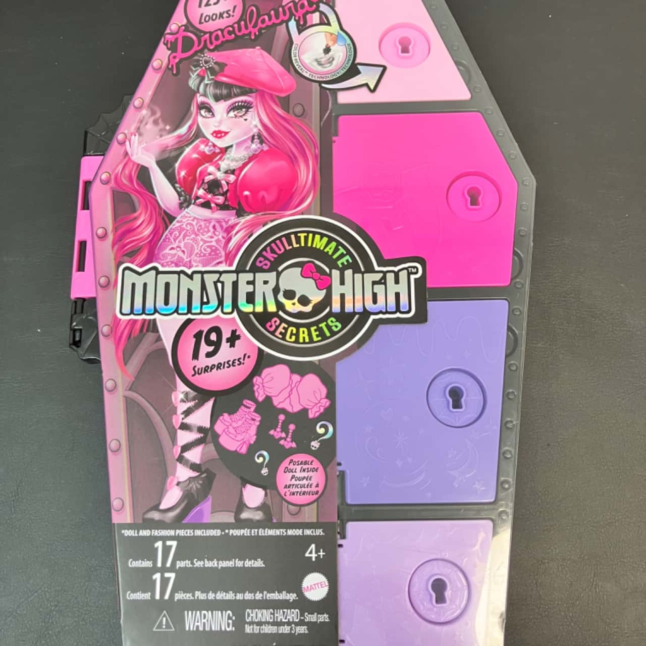 Monster High Skulltimate Secrets Draculaura Coffin s 