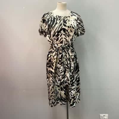 Perri Cutten Womens  Size 16 Sateen Midi Dress Animal print 
