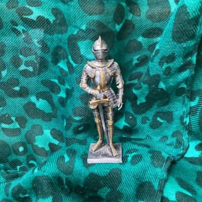 Medieval Knight with Sword - Pewter
