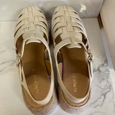 Jo Mercer Womens  Size 39 Sandals Off White 