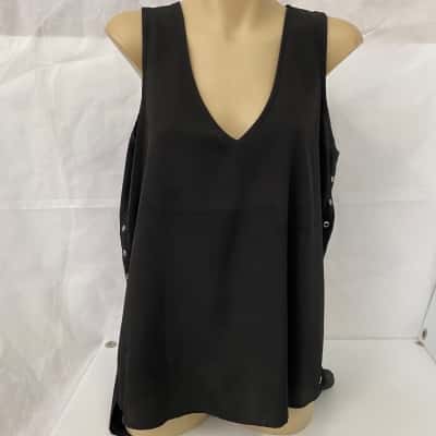 Guess Womens  V Neck Black Top - Size M 
