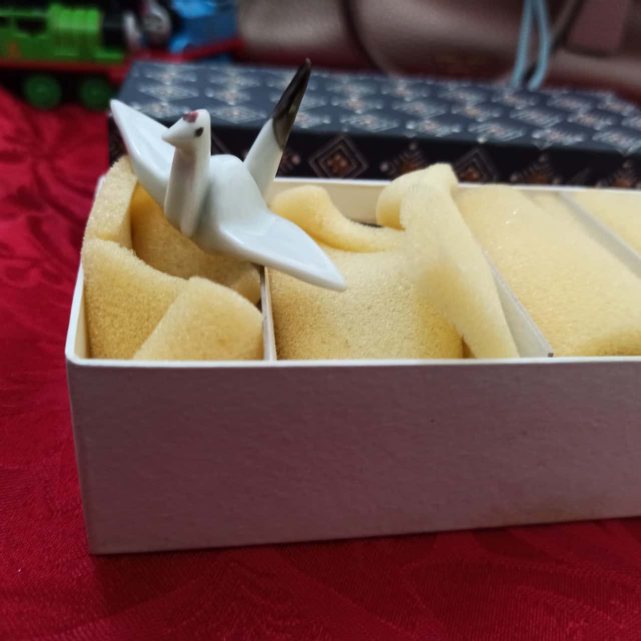 Set of 5 Ceramic Origami Crane Chopstick rests in box (b10)