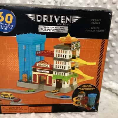 Driven Pocket Pocket Series Playset Brand: Driven by Battat