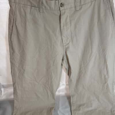 Ralph Lauren Mens  Size 32 Chinos Beige 