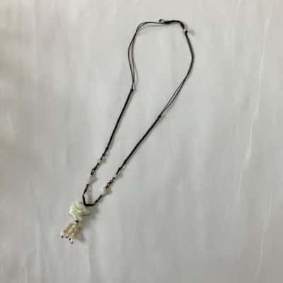 Men’s Green/White Stone Rabbit/Beaded Necklace