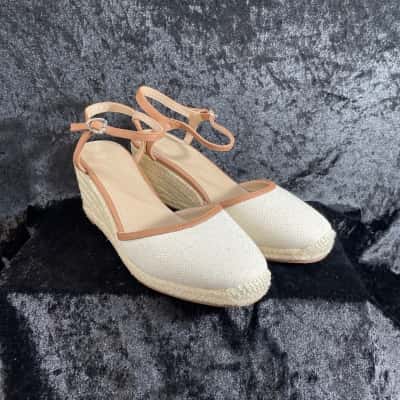 Witcher Wedge Shoes Size 39. New 