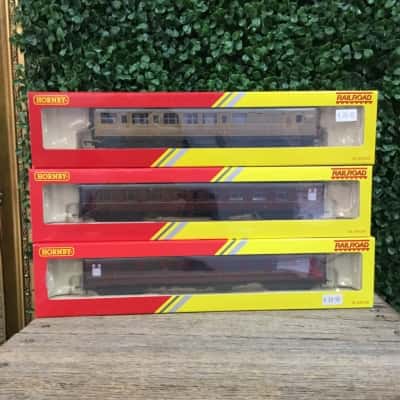Hornby train models 00 gauge 