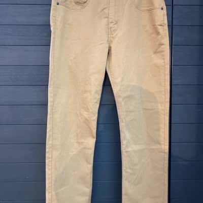 Levi's Mens  (4)Size 32 Mustard Jeans 