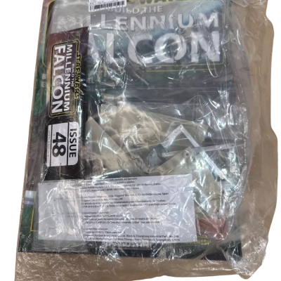 Star Wars build the millennium falcon issue 48