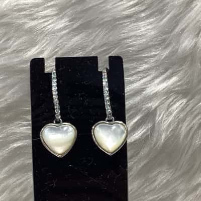  Women's Mother of Pearl Heart Earrings