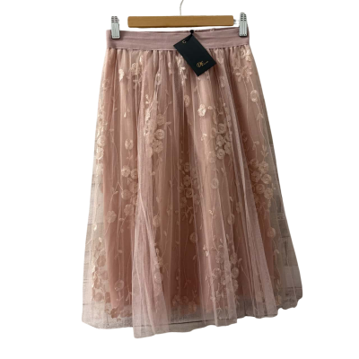 BNWT Drex Fable Pink Floral Skirt Size S