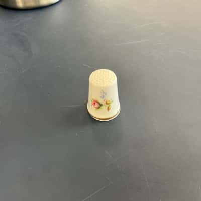 Royal Albert Thimble 