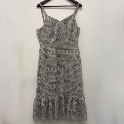  BNWT Laura Ashley Size 14 Lace Floral Strappy Sleeveless Cocktail Dress