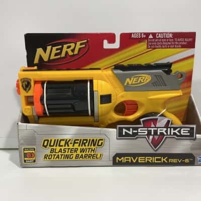 Hasbro nerf N-strike maverick REV-6 revolver toy