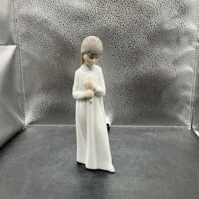 NAO Girl with Candle