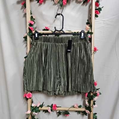 Womens Sportsgirl Khaki Shorts Size S RRP $49.95