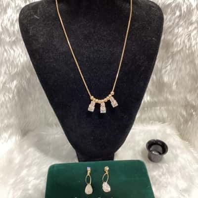  Womens Earrings / Necklace Other 