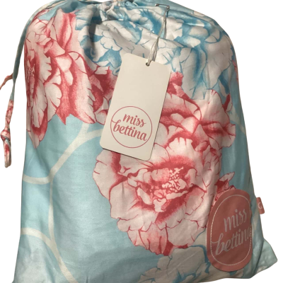 BNWT QUILT COVER SET