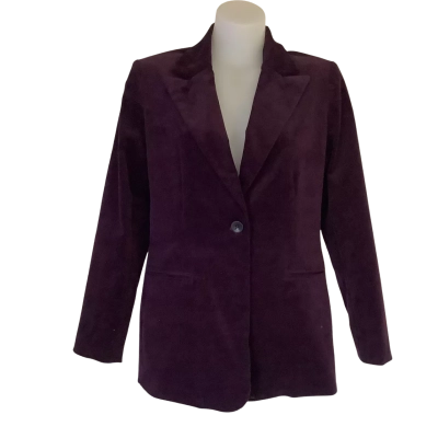 BNWT**Vassalli.   Velvet Mulberry Blazer.    Size 12 