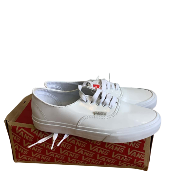 New In Original Box Vans Unisex Size 39 Authentic Leather Shoes True White 