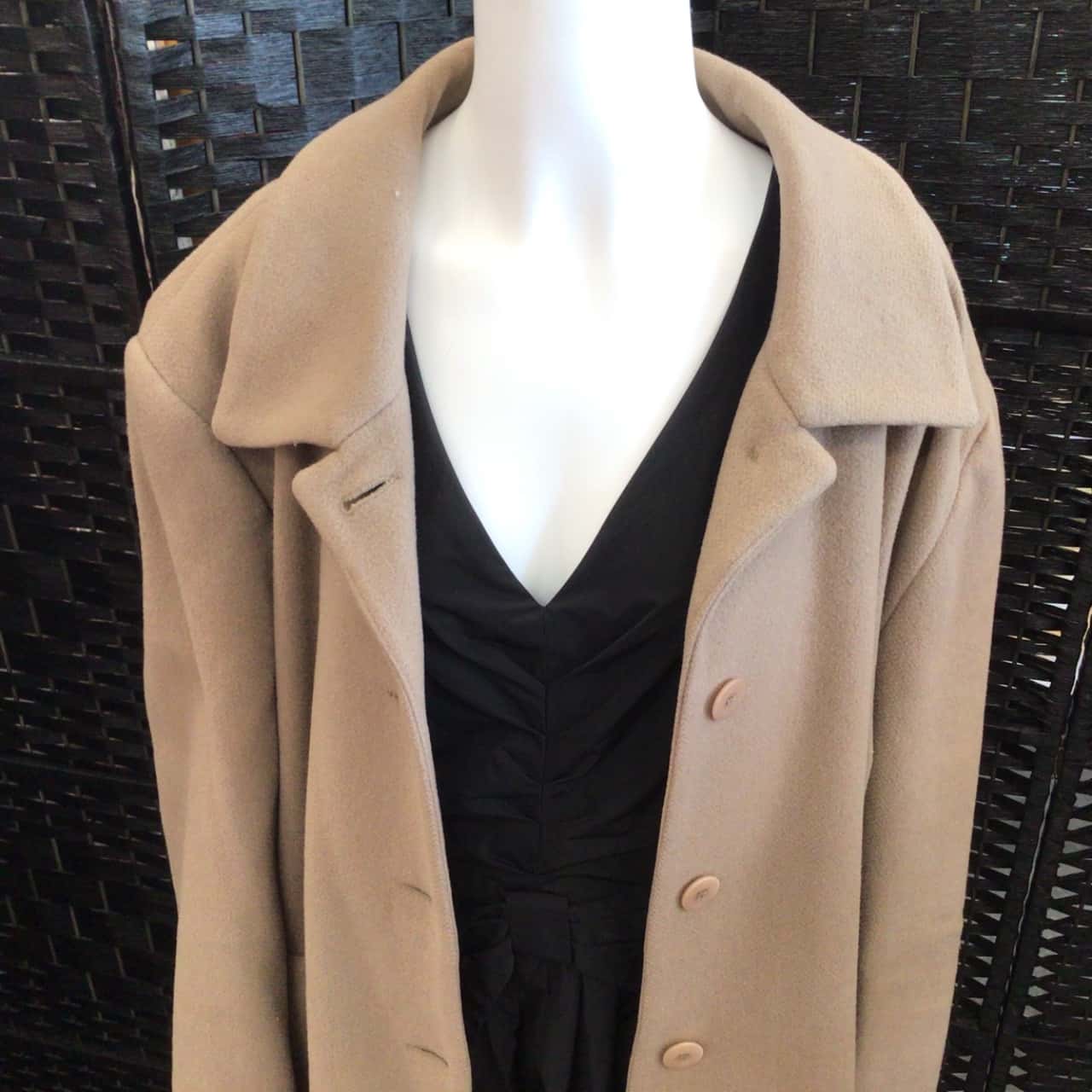 Womens VINTAGE “THE COAT MAN “ WOOL COAT Size 16 Open Jacket Brown (s)