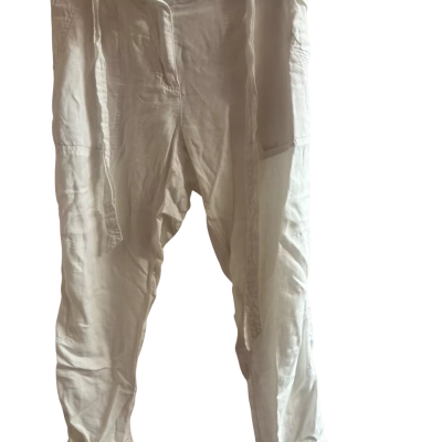 Country Road Womens  Size 6 White 