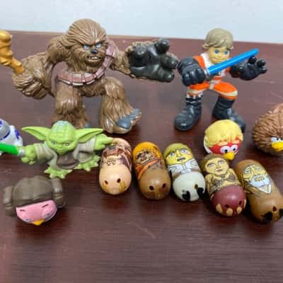 Star Wars Random Toys Pieces X12