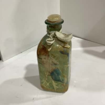 So Lange Ruiz decorated “antique “ bottle