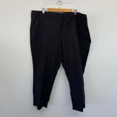 Commonry  Black Capris Pants Size 22