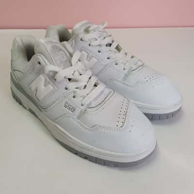 New Balance Unisex Size 42 500 Sneaker White 