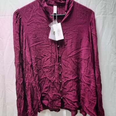 Tigerlily Womens  Size 8 Button Up Top Maroon 