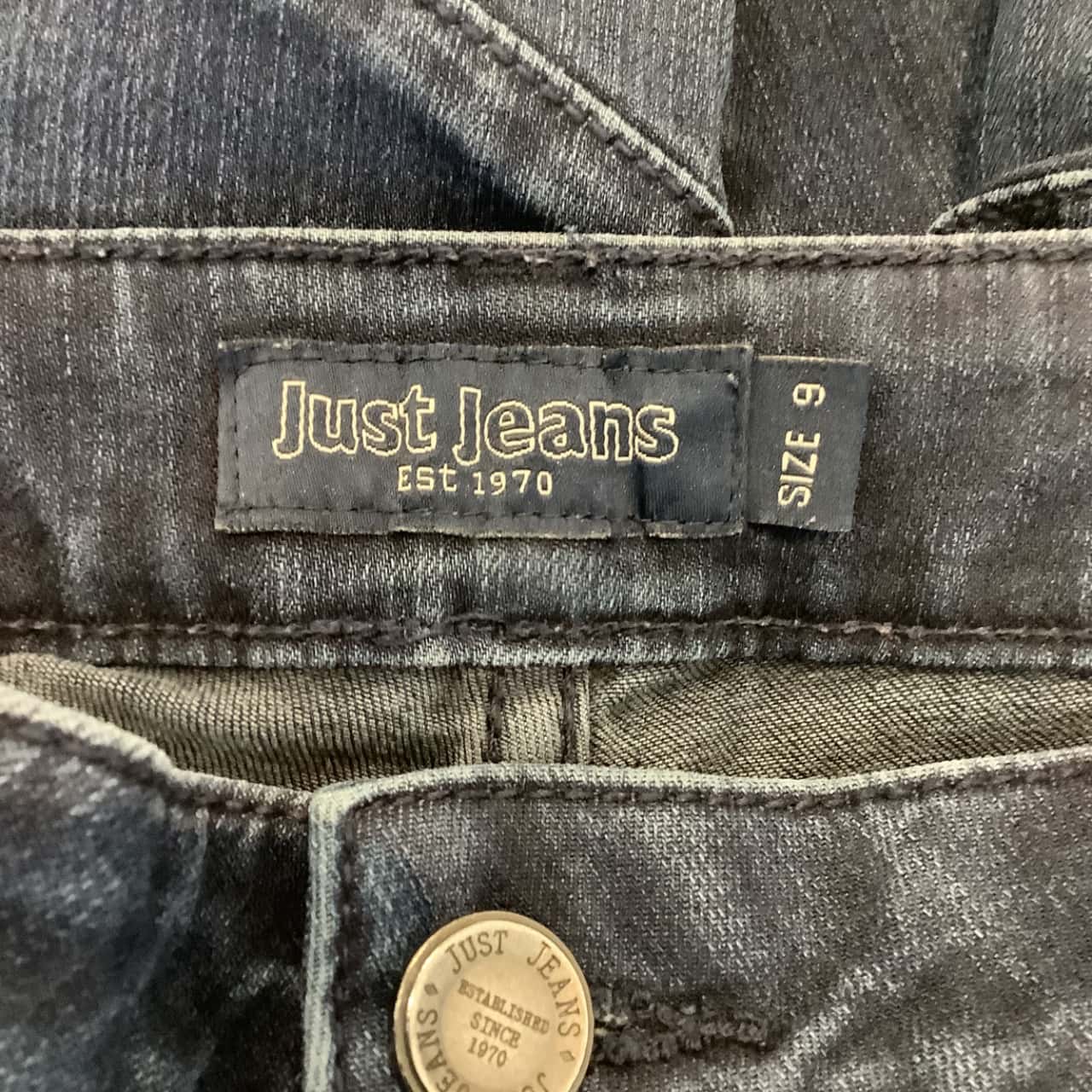 Size 9 Slim Fit Jeans Dark Blue 
