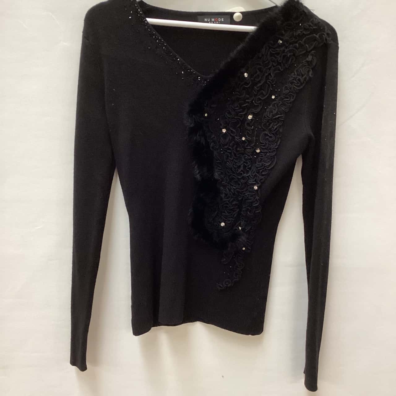 Nu Mode de toi Womens Size M Black top