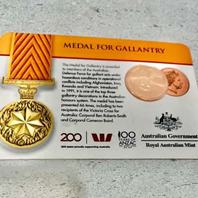 Commerative coin Card The Gallantry Medal- collectors delight